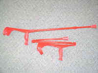 dimalo red folding crutch2.jpg (44945 bytes)